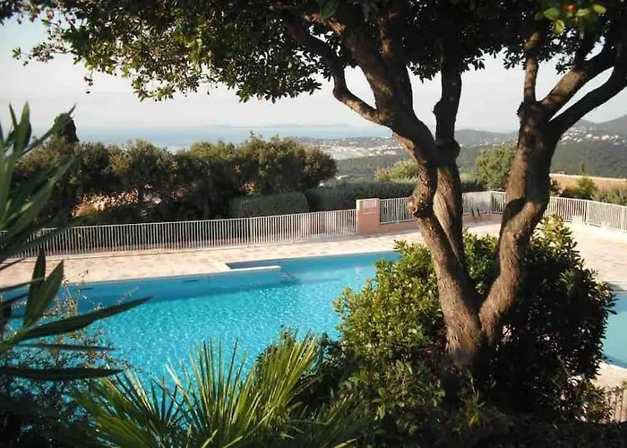 Charmant Studio Vue Mer Et Collines