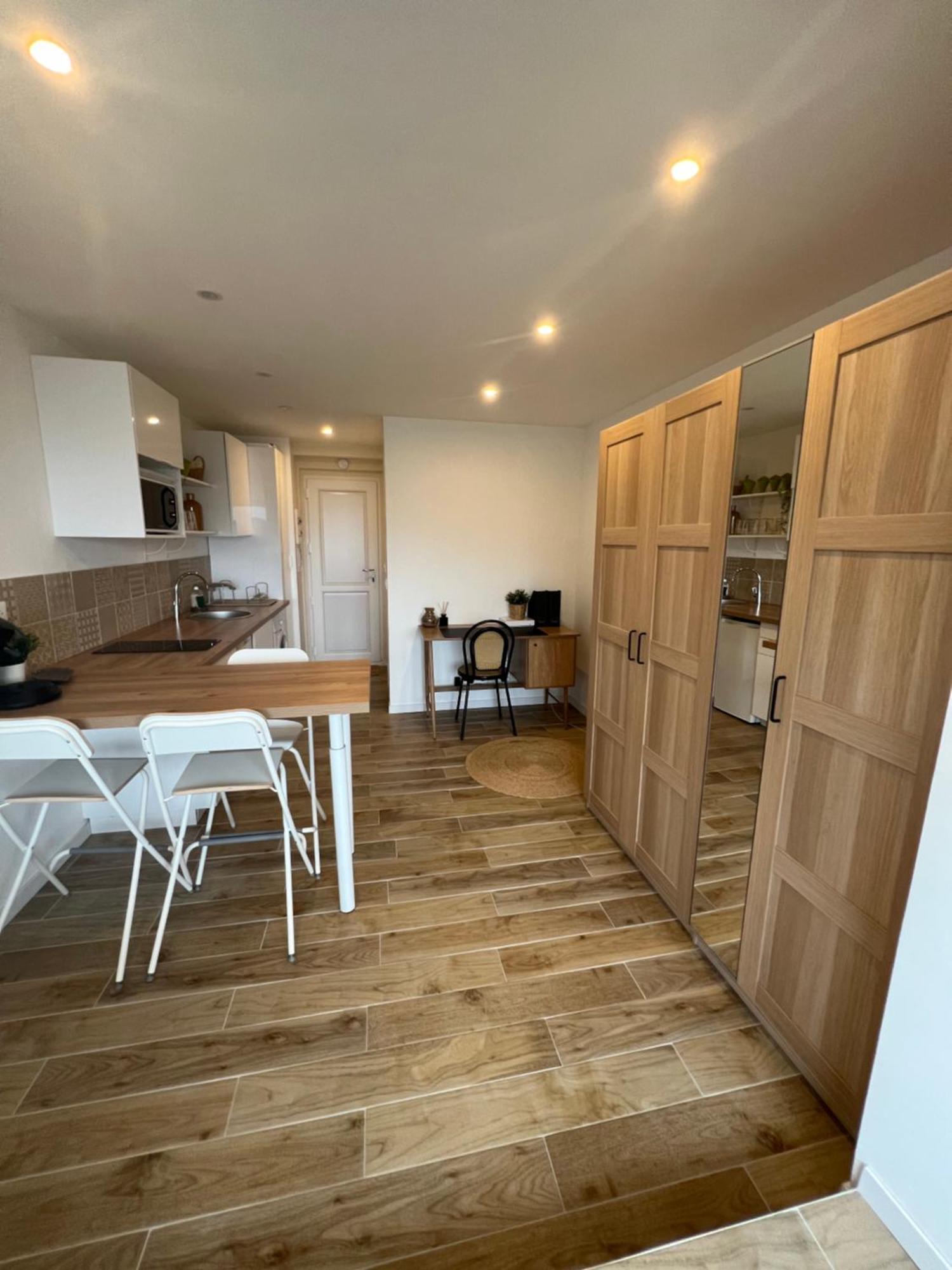 Vue Et Collines Apartment